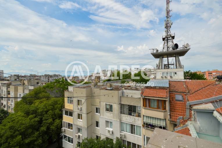 Двустаен апартамент, Бургас, Братя Миладинови, 698984, Снимка 1