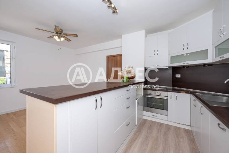 Тристаен апартамент, Пловдив, Кючук Париж, 653985, Снимка 1