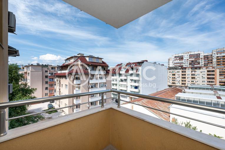 Тристаен апартамент, Пловдив, Кючук Париж, 653985, Снимка 8