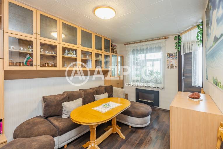 Многостаен апартамент, Варна, Възраждане 1, 681985, Снимка 1