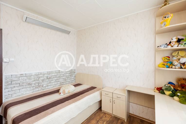 Многостаен апартамент, Варна, Възраждане 1, 681985, Снимка 12