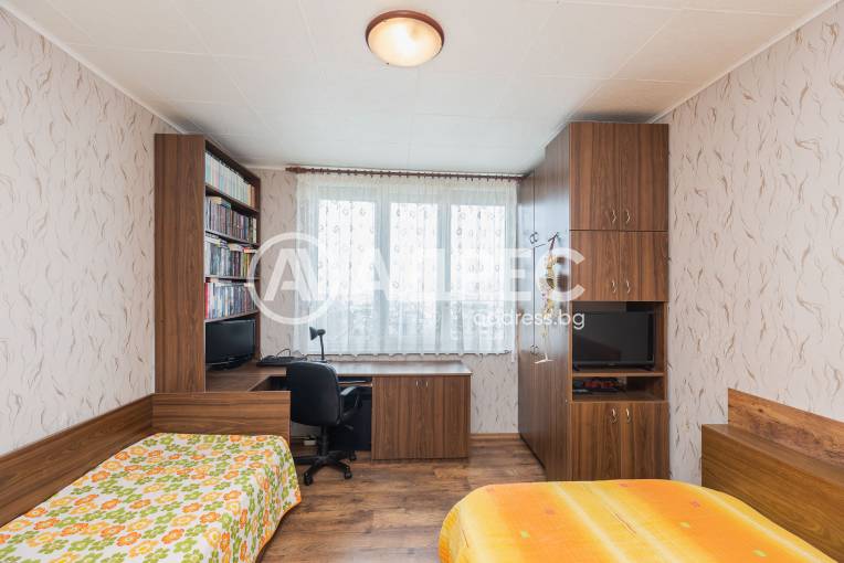 Многостаен апартамент, Варна, Възраждане 1, 681985, Снимка 17