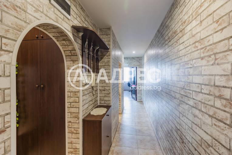 Многостаен апартамент, Варна, Възраждане 1, 681985, Снимка 8