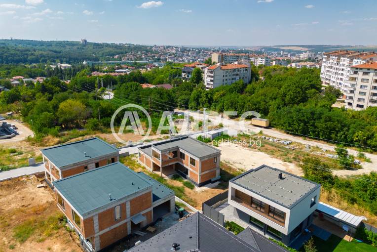 Къща/Вила, Плевен, Кайлъка, 658986, Снимка 3