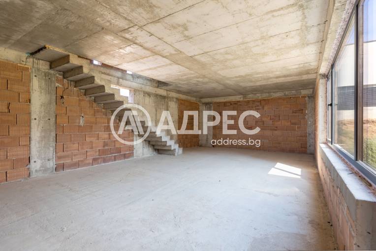 Къща/Вила, Плевен, Кайлъка, 658986, Снимка 9