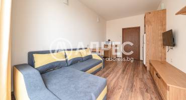 Тристаен апартамент, Варна, м-ст Ален Мак, 661986, Снимка 1