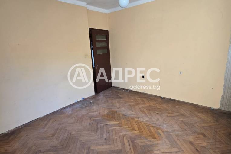 Тристаен апартамент, Плевен, Идеален център, 663987, Снимка 3