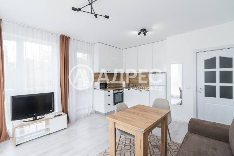 Двустаен апартамент, Варна, Възраждане 3, 677988, Снимка 2