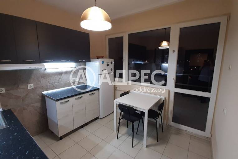 Двустаен апартамент, София, Гео Милев, 664989, Снимка 1