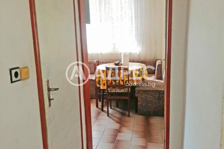 Тристаен апартамент, Ямбол, 667989, Снимка 18