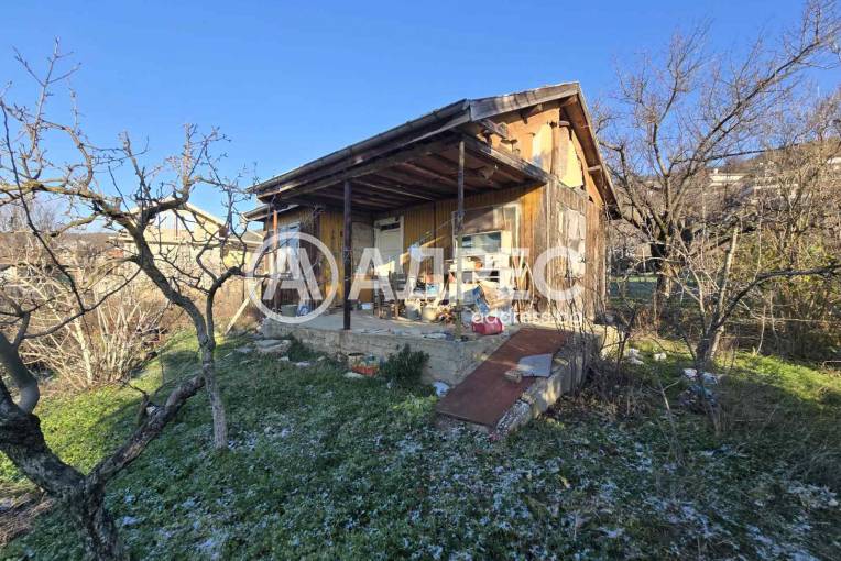 Къща/Вила, Варна, м-ст Манастирски рид, 679991, Снимка 1