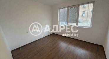 Двустаен апартамент, София, Бенковски, 681991