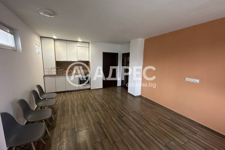 Двустаен апартамент, София, Бенковски, 681991, Снимка 3