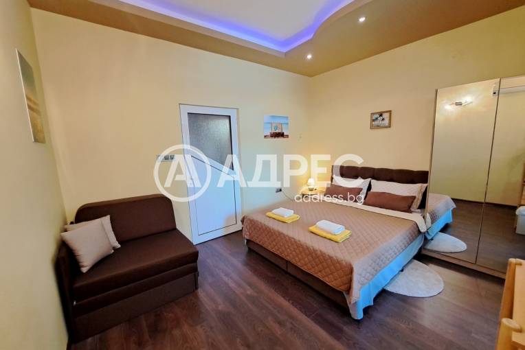 Двустаен апартамент, Варна, Аспарухово, 674992, Снимка 1