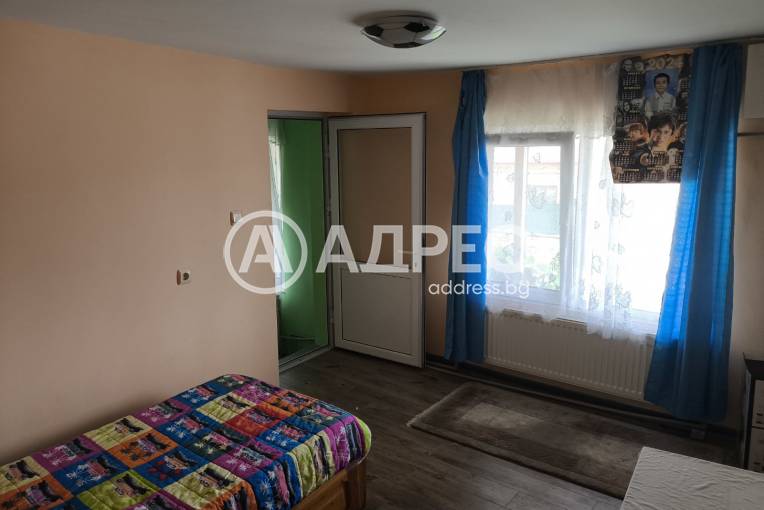 Къща/Вила, Разград, Абритус, 700992, Снимка 2
