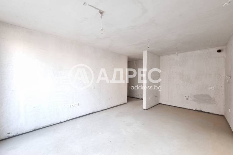 Двустаен апартамент, София, Сердика, 641993, Снимка 1