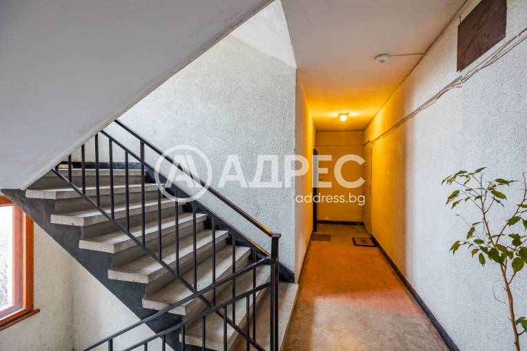 Двустаен апартамент, Варна, Колхозен пазар, 683994, Снимка 14