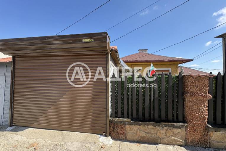 Къща/Вила, Шумен, Добруджански, 686994, Снимка 2