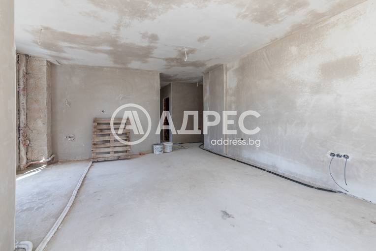 Двустаен апартамент, Варна, Възраждане 1, 691994, Снимка 1