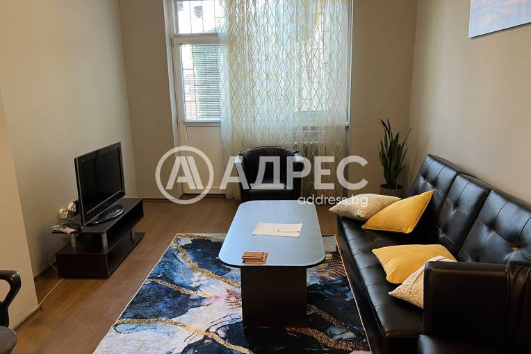 Двустаен апартамент, София, Център, 700994, Снимка 1