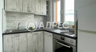 Тристаен апартамент, Русе, Център, 655995, Снимка 1