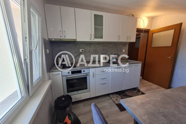 Етаж от къща, Варна, м-ст Траката, 659995, Снимка 3