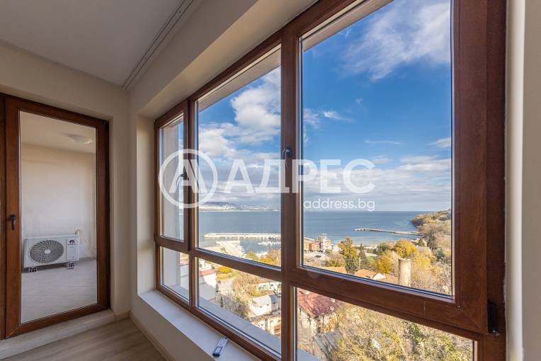 Двустаен апартамент, Варна, Аспарухово, 674995, Снимка 1