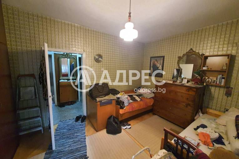 Тристаен апартамент, Благоевград, Център, 677995, Снимка 2