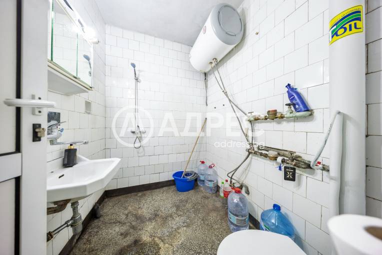 Тристаен апартамент, Плевен, Идеален център, 679996, Снимка 15