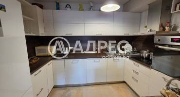 Тристаен апартамент, София, Стрелбище, 686996, Снимка 1