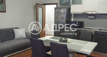 Тристаен апартамент, Плевен, Градска част, 677997, Снимка 1