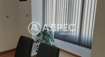 Тристаен апартамент, Плевен, Градска част, 677997, Снимка 4