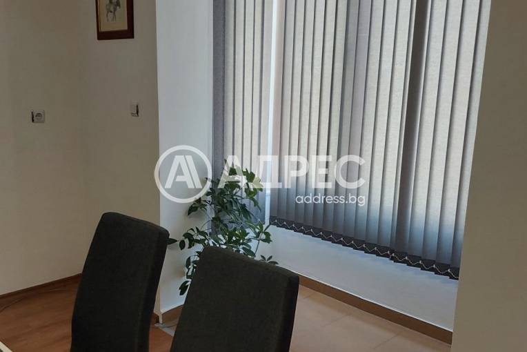 Тристаен апартамент, Плевен, Градска част, 677997, Снимка 4