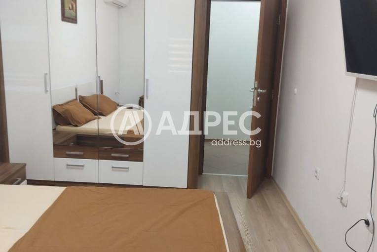 Тристаен апартамент, Плевен, Градска част, 677997, Снимка 6