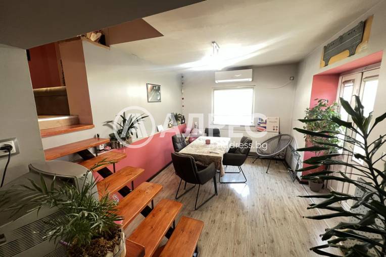 Етаж от къща, Плевен, ВМИ, 660998, Снимка 2