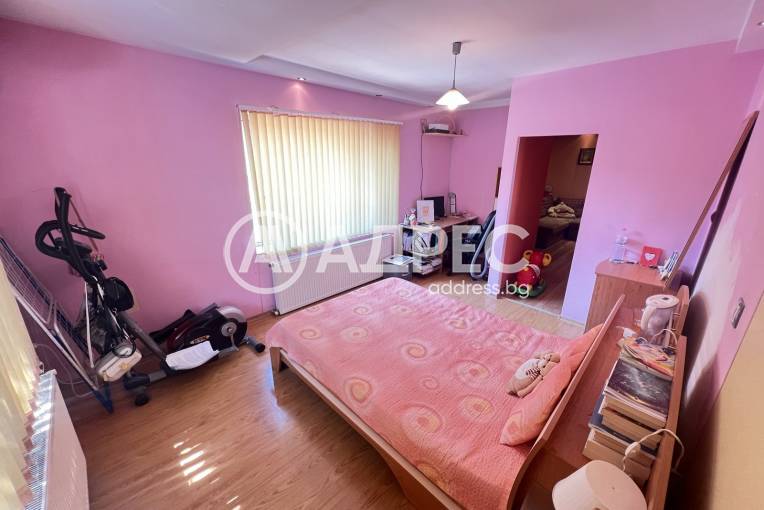 Етаж от къща, Плевен, ВМИ, 660998, Снимка 6