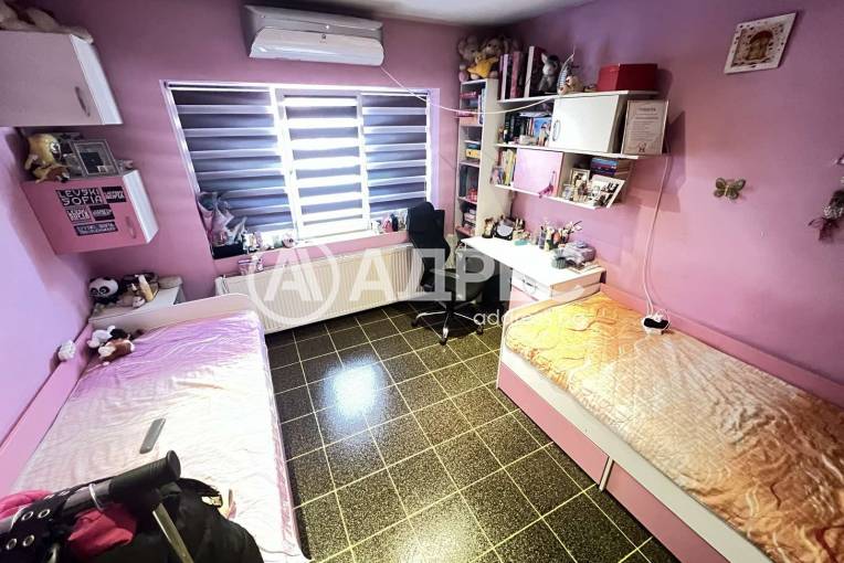 Етаж от къща, Плевен, ВМИ, 660998, Снимка 7