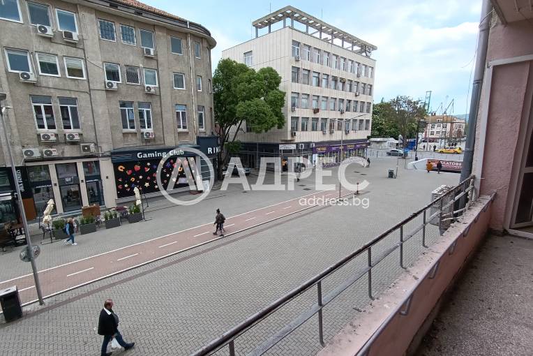 Тристаен апартамент, Варна, Гръцка махала, 694998, Снимка 2