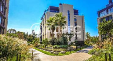 Azur Deluxe 7, Варна, к.к. Св.Св. Константин и Елена, Снимка 19