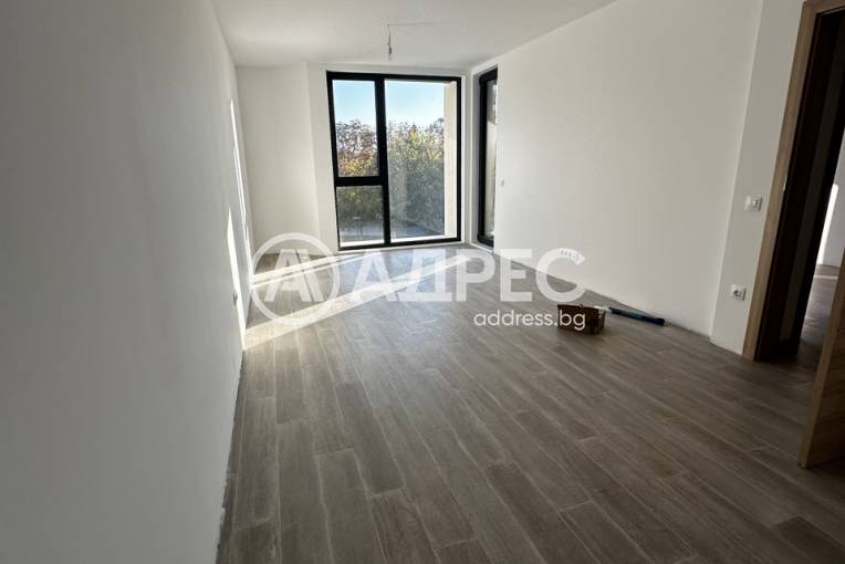 Azur Deluxe 7, Варна, к.к. Св.Св. Константин и Елена, Снимка 12