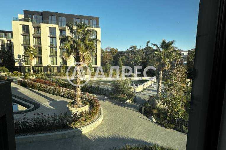 Azur Deluxe 7, Варна, к.к. Св.Св. Константин и Елена, Снимка 22