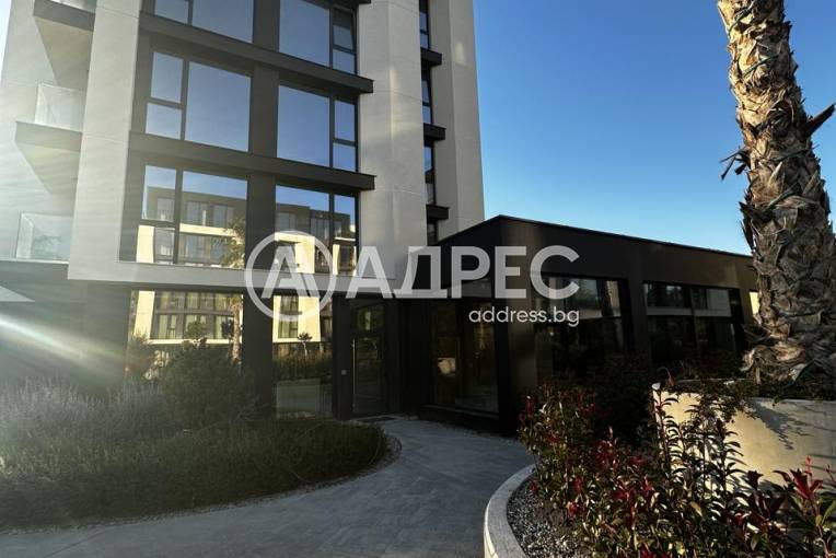 Azur Deluxe 7, Варна, к.к. Св.Св. Константин и Елена, Снимка 25