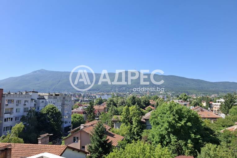 Народен герой 15, София, Овча купел, Снимка 1