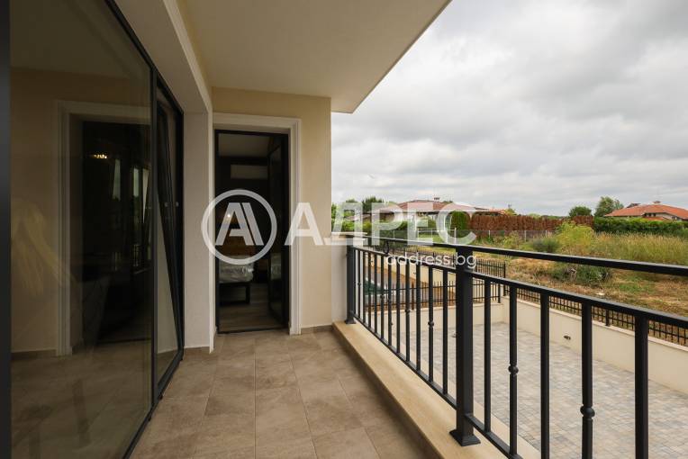 Лозенец !Бутикови апартаменти ,фронтални гледка море !Паркомясто включено в цената !, Лозенец, м-ст Рибарницата, Снимка 20