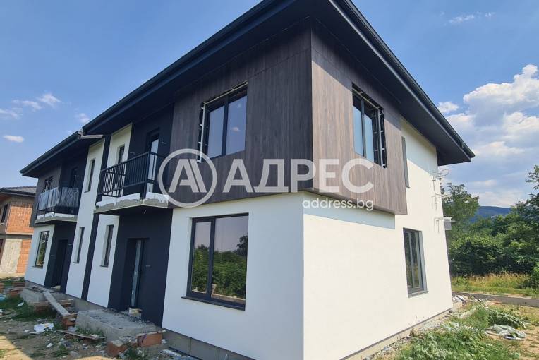 Къщи Марково , Марково, Снимка 2