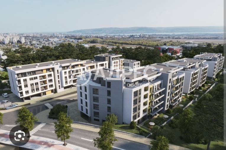 Азалия 3, Варна, Владислав Варненчик, Снимка 1