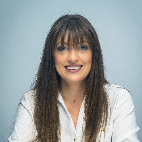 Добрина Костадинова