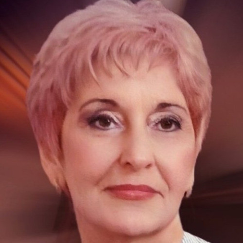 Таня Караколева